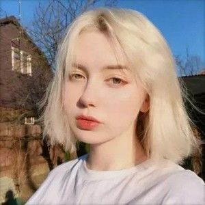 Meet your Posher, Teresa